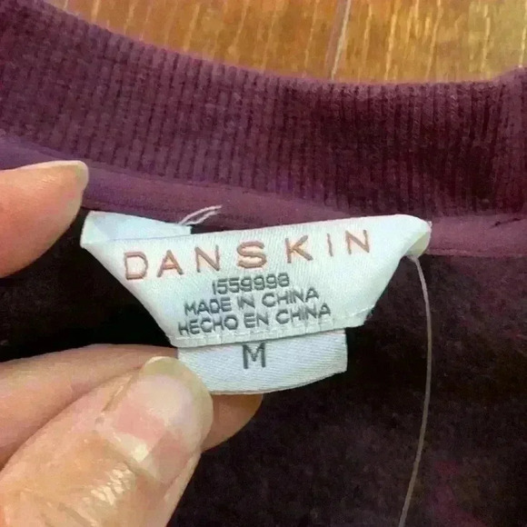 Danskin crewneck sweatshirt - Picture 4 of 5